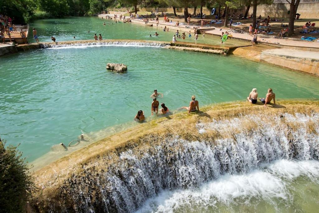 Joli T2 Jardin, Entre Mer/Verdon Салерн Экстерьер фото